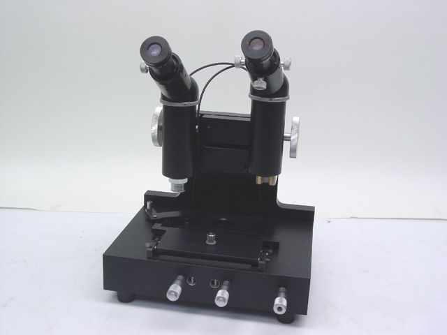 Comparative microscope 20X w.f e.p with crosshair