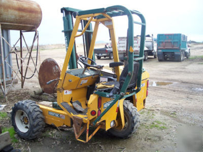 Truck- mounted kesmac 4500 forklift