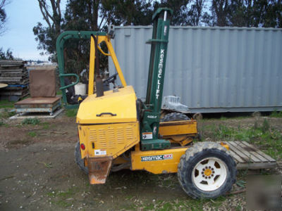 Truck- mounted kesmac 4500 forklift