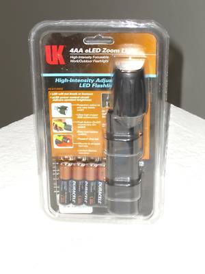 Uk 4AA eled zoom industrial flashlight, made in usa