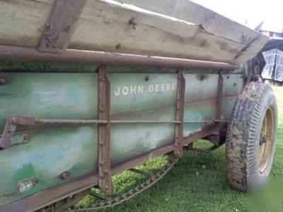 John deere lm series 1 antique manure spreader trailer