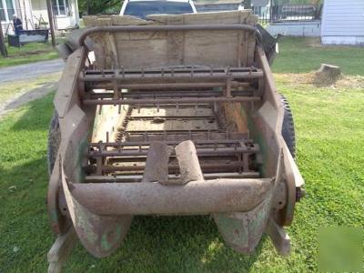 John deere lm series 1 antique manure spreader trailer