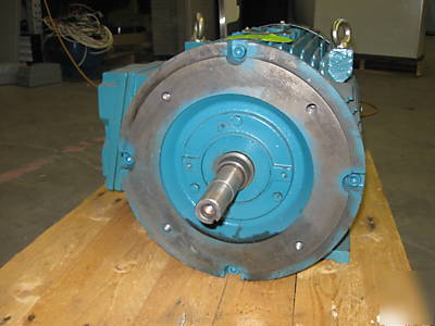 New brook crompton 25 hp electric motor