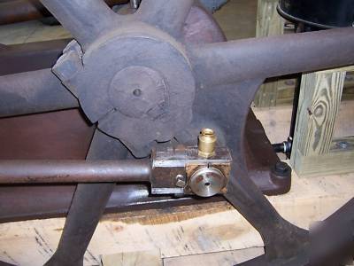 25 hp reid oil field engine