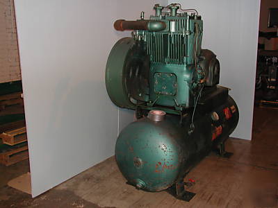 Quincy qr-25 air compressor 