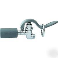 T&s b-0107C pre-rinse spray valve, low-flow