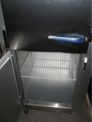 New traulsen 2 door freezer 1/2 doors $1,500 off 