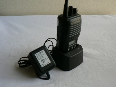 Yaesu vertex standard vx-180U radio w/ antenna charger
