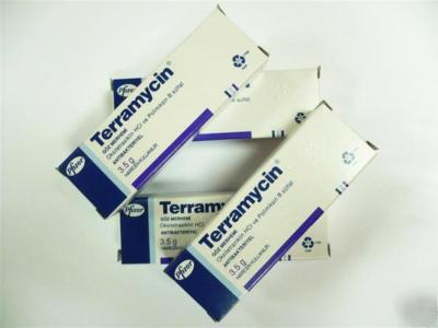 5XPCS terramycin pet eye ointment 5X3.5G - exp: 05/2012