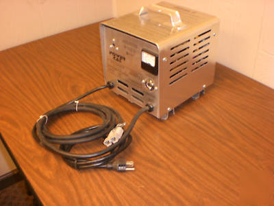 36 volt, 25 amp portable automatic battery charger