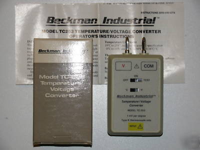 Beckman TC253 temperature voltage converter voltmeter