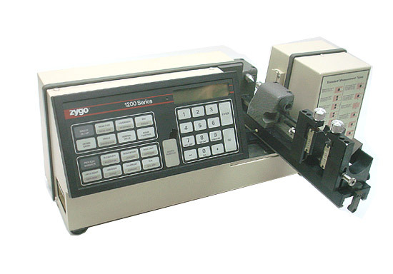 Nice zygo 1200 series laser bench micrometer