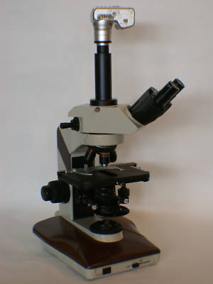 Microscope trinoc. labophot-2,phase,camera,polariz.