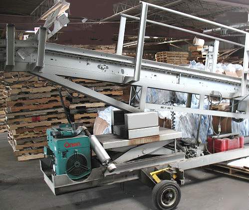 36FT incline conveyor portable w/ onan 7.5 genset