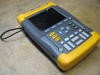 Fluke 196 scopemeter 100MHZ 1GS/s oscilloscope