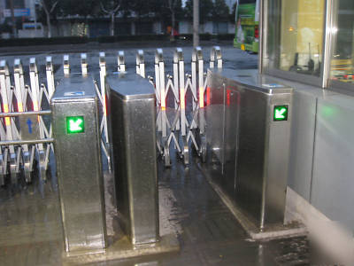 Wing barrier gate retractable flap turnstiles(1 pair)