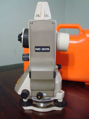 Nikon ne-20S digital theodolite instrument survey ne-20