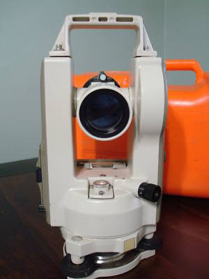 Nikon ne-20S digital theodolite instrument survey ne-20