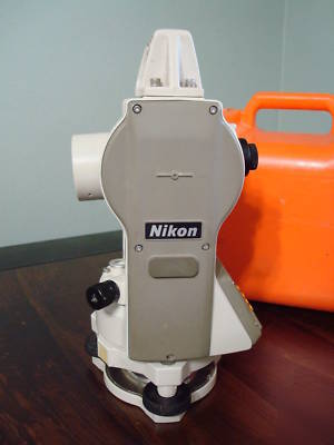 Nikon ne-20S digital theodolite instrument survey ne-20