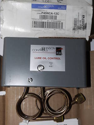Johnson-controls lube oil pressure cutout P45NCA-12C