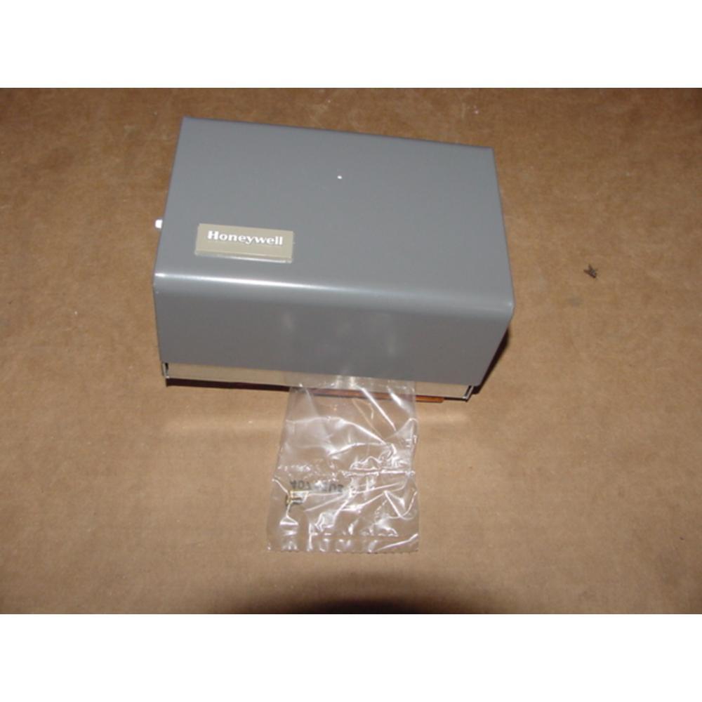 Honeywell L8124C1003 multi function aquastat 152796