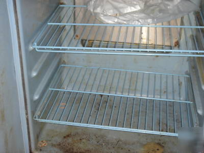 Delfield restaurant 27'' underconter refrigerator 406