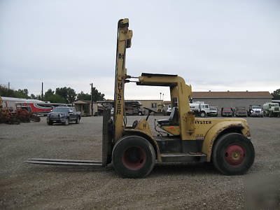 Hyster challenger 200 mast forklift - 20,000 lb. cap.