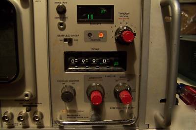 Tektronix type 568 oscilloscope with plug-ins