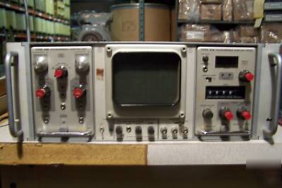 Tektronix type 568 oscilloscope with plug-ins