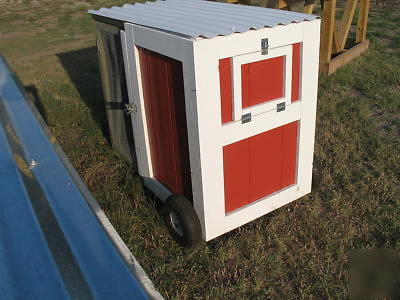 Chicken coop chicken tractor for fresh eggs, fertilizer