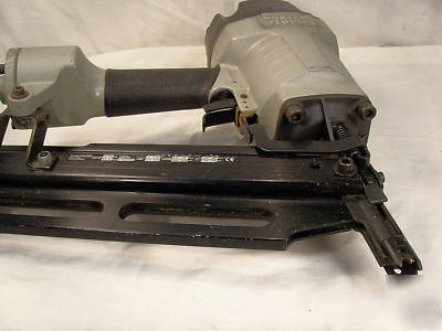 Porter-cable round-head framing nailer model FR350