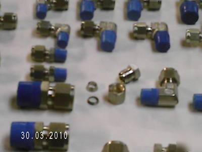 Lot of 50 let-lock #316 s.s. tube fittings 