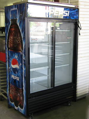 True gdm-45 glass door refrigerator merchandiser pepsi
