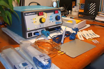 Valleylab digital electrosurgical unit - surgistat ii