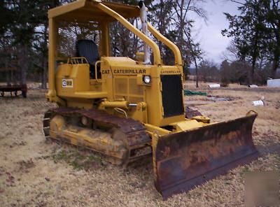 Cat D3 dozer-winch-6 way blade-diesel--p/s transmission