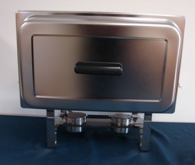 New 8 quart stainless steel chafing dish set