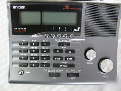 Uniden bearcat BC370CRS 300 channel scanner radio 