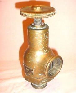 Vintage solid brass lunkenheimer 1 1/2
