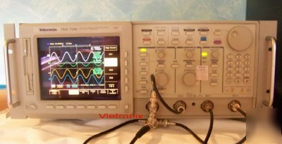 Tektronix TDS754C 500GHZ 2GSA/s + opts: 13, 1F, 2F, 2C