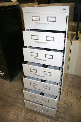 Nice 7-drawer multimedia cabinet for 5X8 cards 
