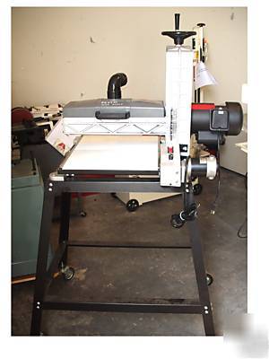 Accura 01632 open sided belt sander w' stand 