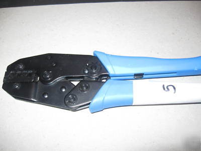 Hex crimper for rg 58,62,59