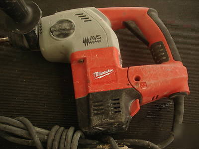 Milwaukee 5363-21 compact sds rotary hammer drill avs