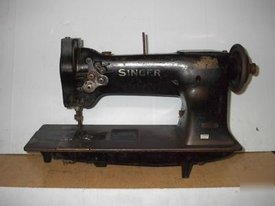 Singer 112 2NEEDLE leather industrial sewing machine