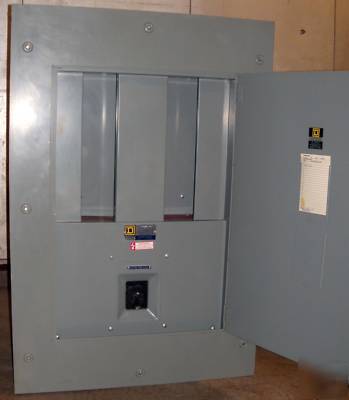 Square d iline i-line 225 amp main breaker panelboard
