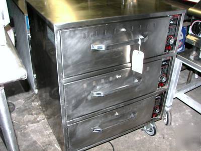 Hatco three drawer foodwarmer.....120 volts...on wheels