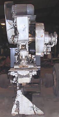 Kling 105 ton mechanical iron worker, punch angle shear