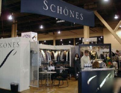 Beautiful trade show booth exhibit display 20 x 20 