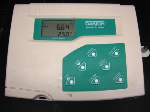 Oakton 510 ph meter and sentron ph meter w/ probe