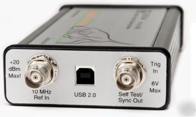 New signal hound usb spectrum analyzer 1 hz to 4.4 ghz